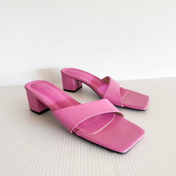 Zara Pink Block Heel Barbie - Picture 2 of 9